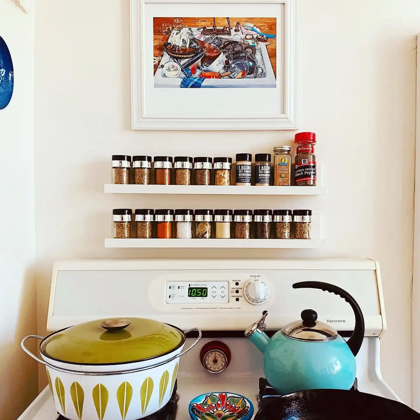 11 Rental-Friendly Kitchen Hacks For Apartments 10 ledges