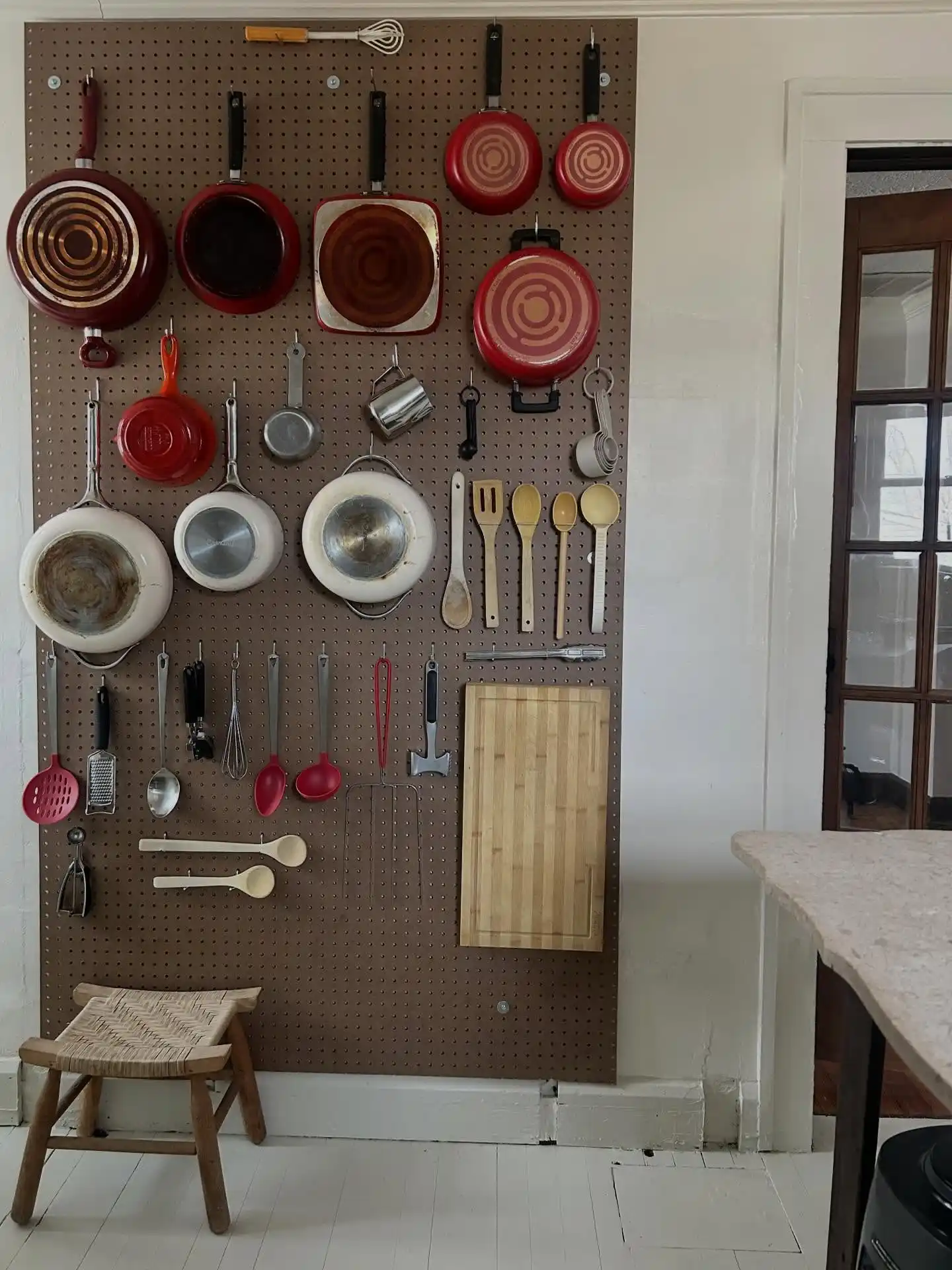 10 ADHD Kitchen Systems That Stay Organized 7 pegboard