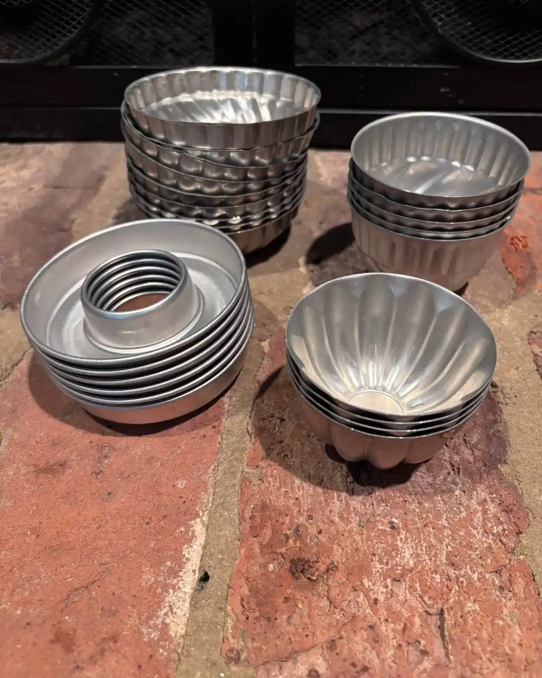 10 Grandma Core Kitchen Thrift Finds 5 Aluminum Jello Mold