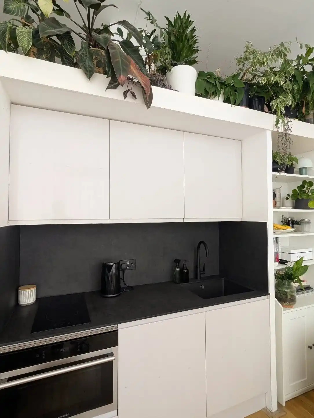 Transform Your Kitchen 15 Stunning Wall Herb Garden Ideas 2 Biophilic Kitchen