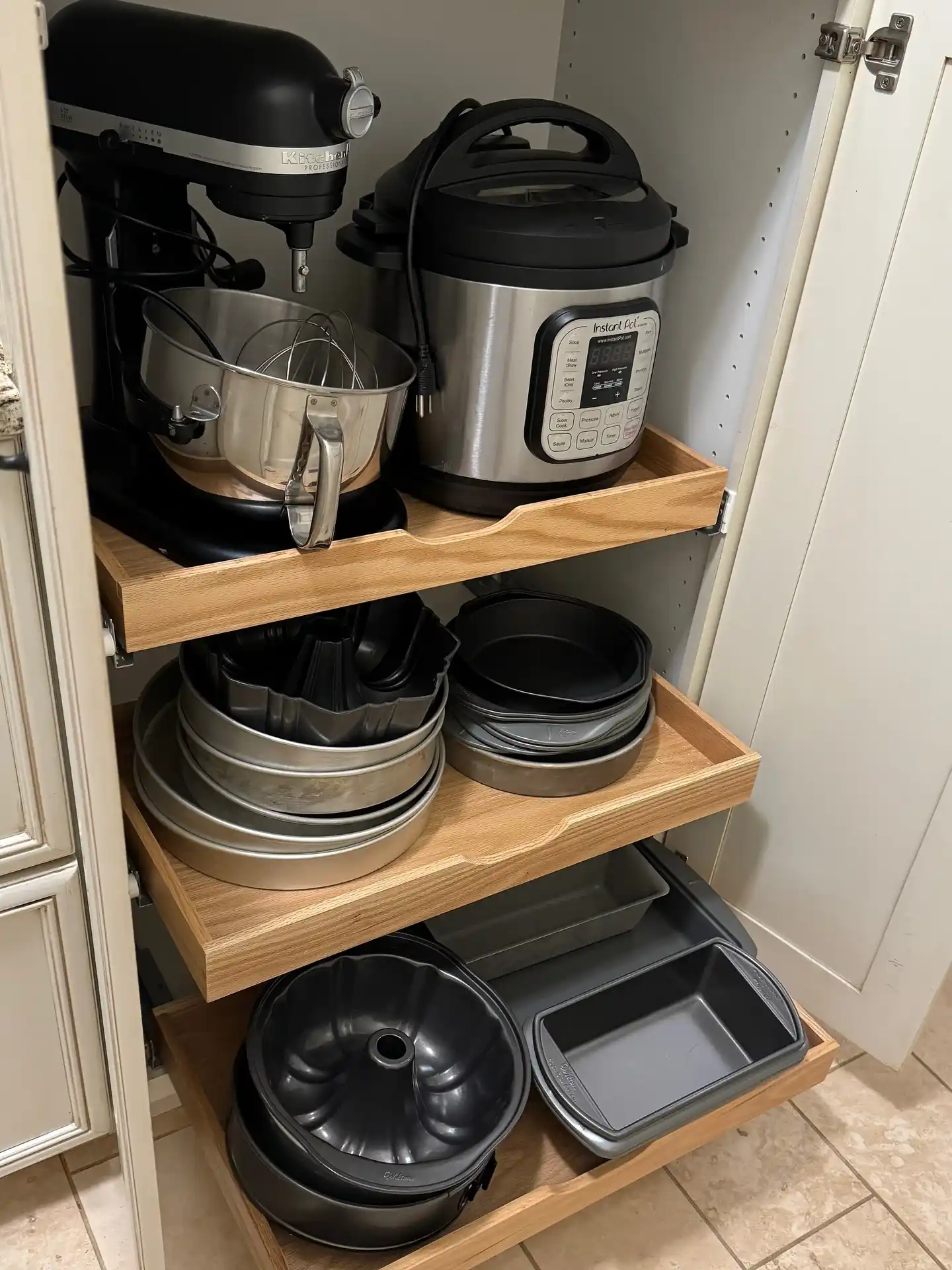 15 Pro Home Baker Kitchen Tips for a Clutter-Free Space 16 baking storage