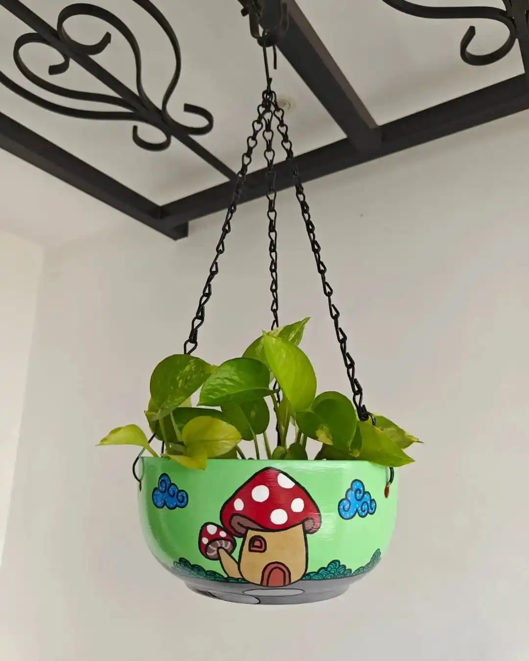 10 DIY Herb Planter Styles Using Up cycled Materials 3 handpainted plant hanger