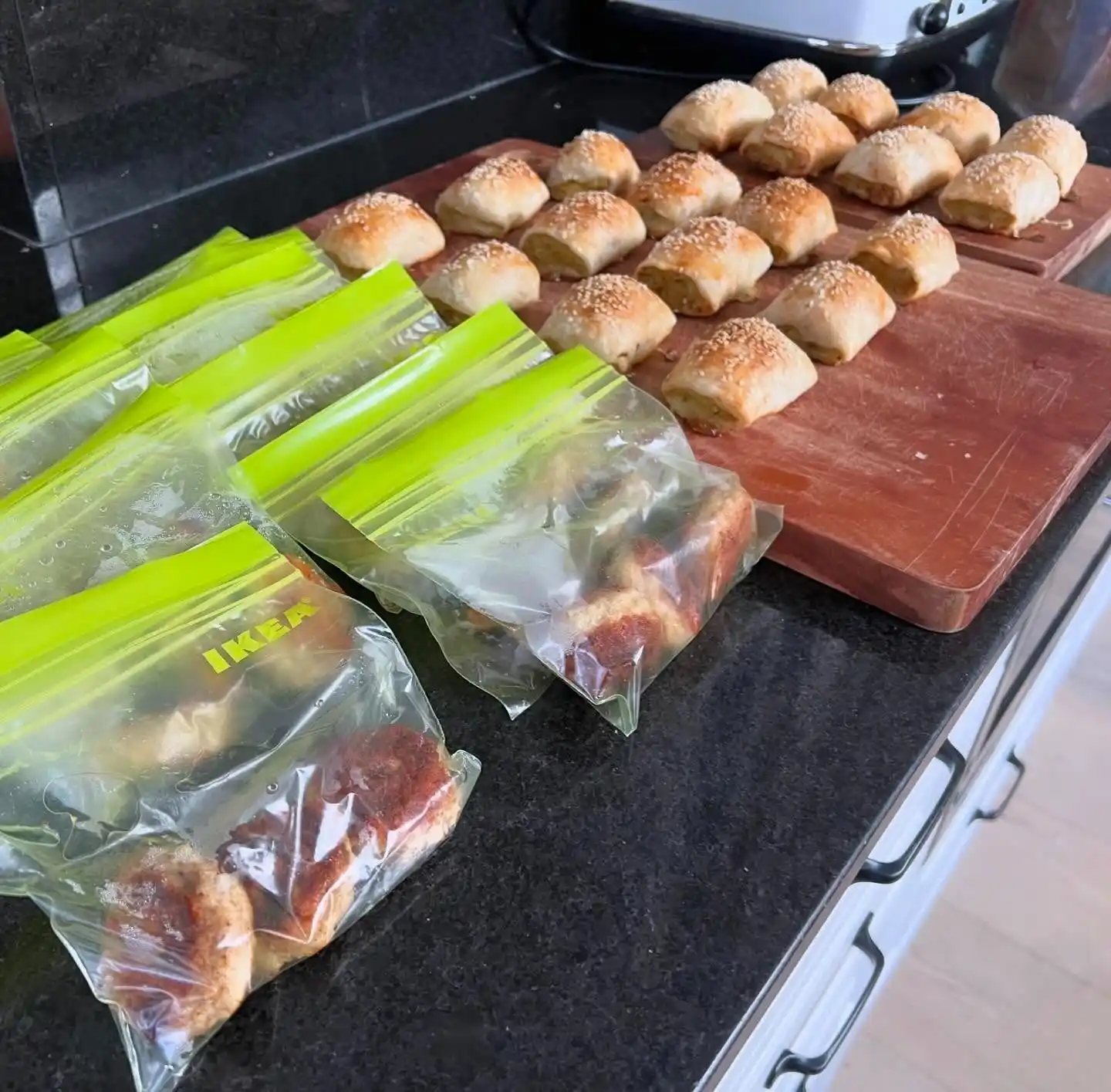 10 Sanity-Saving Kitchen Organization Hacks for Toddler Moms 3 mom kitchen hacks