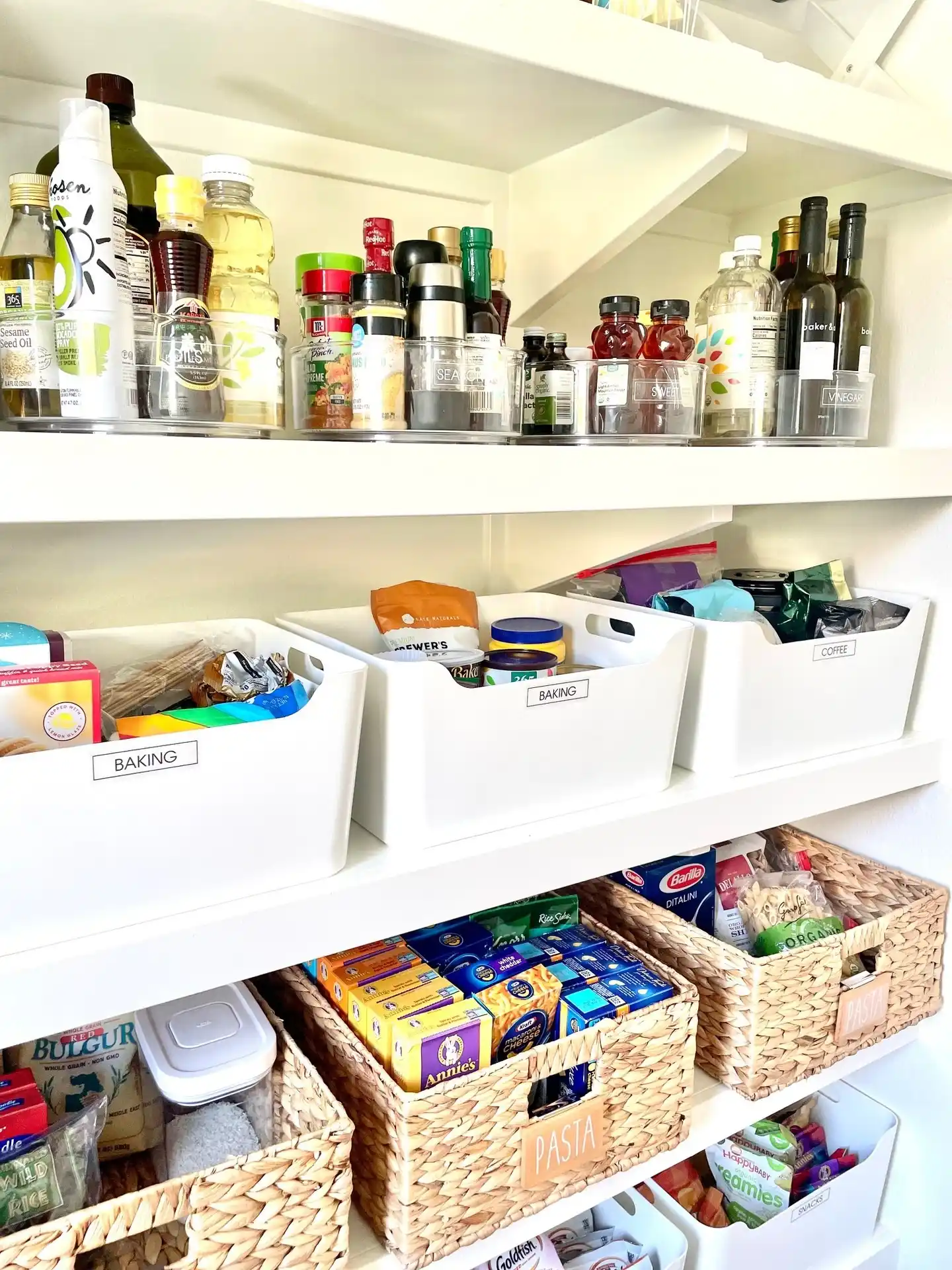 10 Sanity-Saving Kitchen Organization Hacks for Toddler Moms 5 organized kitchen
