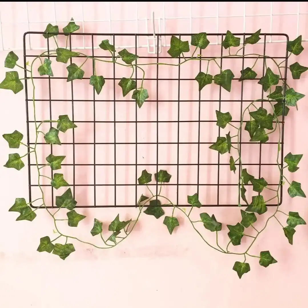 10 Modern Herb Garden Design Concepts for Your Home 8 wall grid